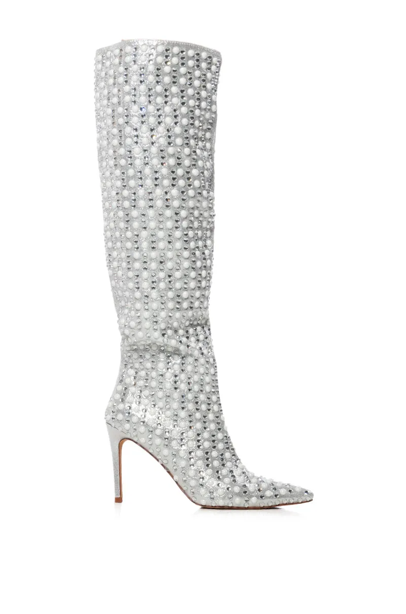 AZALEA WANG LYNLEE SILVER PEARL EMBELLISHED BOOT