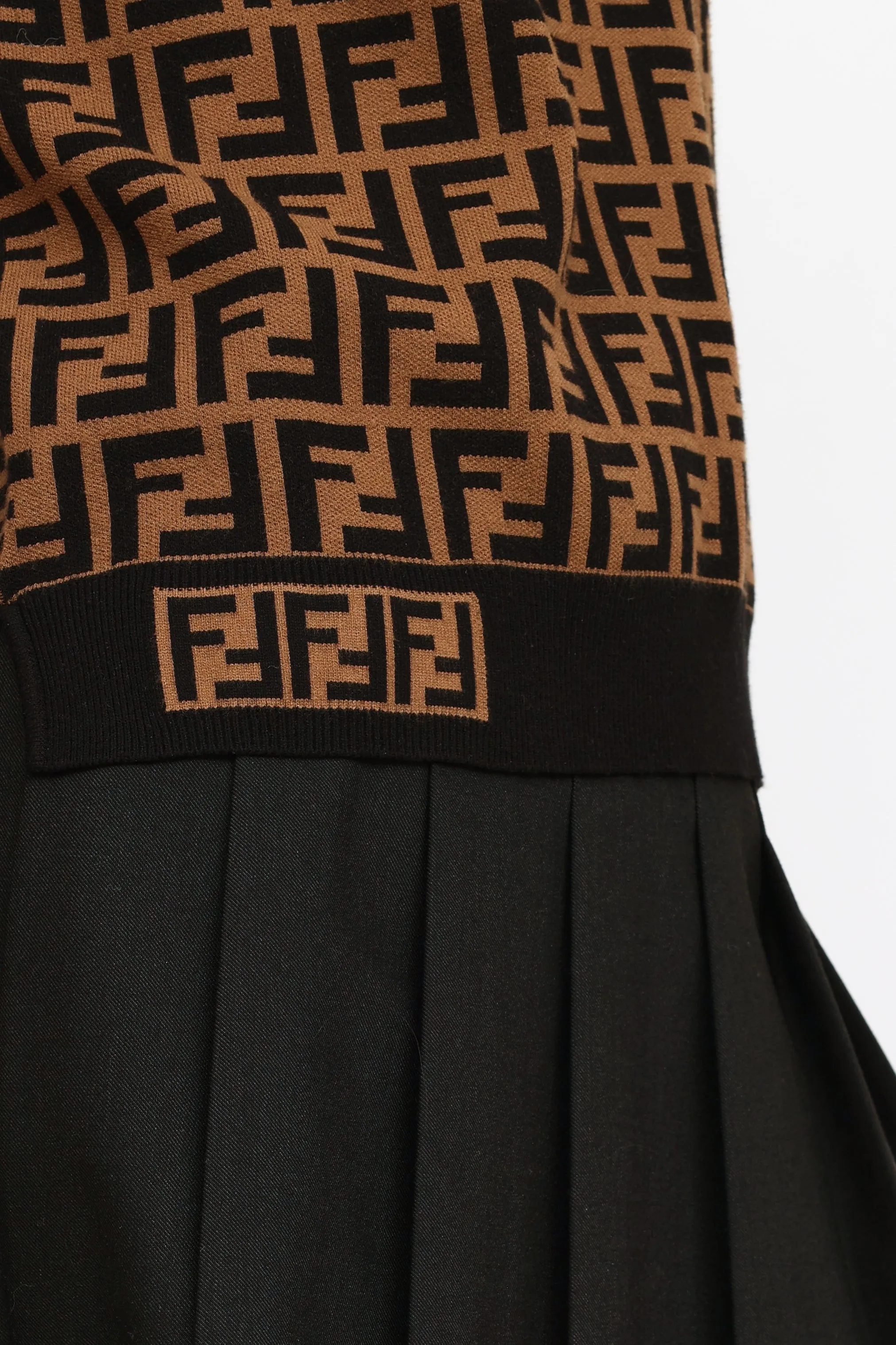 Brown Zucca Knit Top