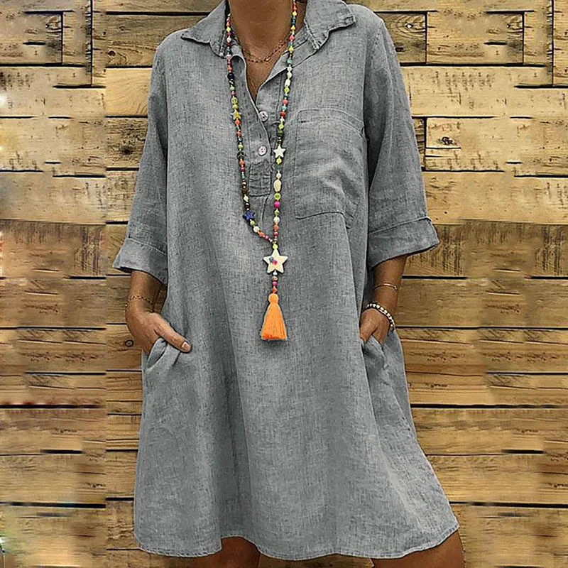 Dress with shirt collar and pockets - perfect for everyday use