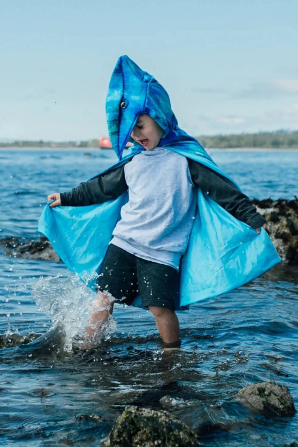 Great Pretenders Pterodactyl Hooded Dinosaur Cape