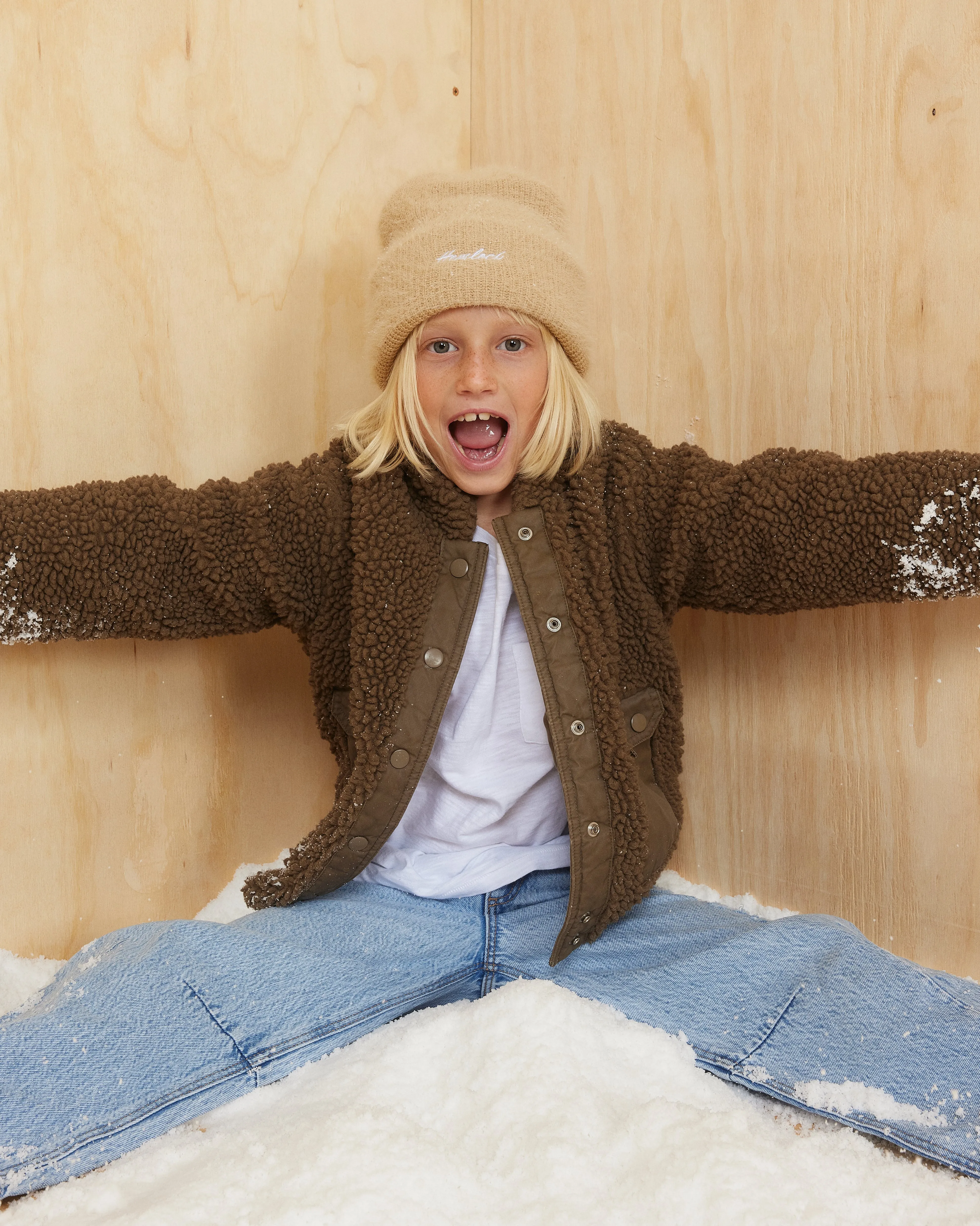 Kids Ivy Fuzzy Beanie in Oat