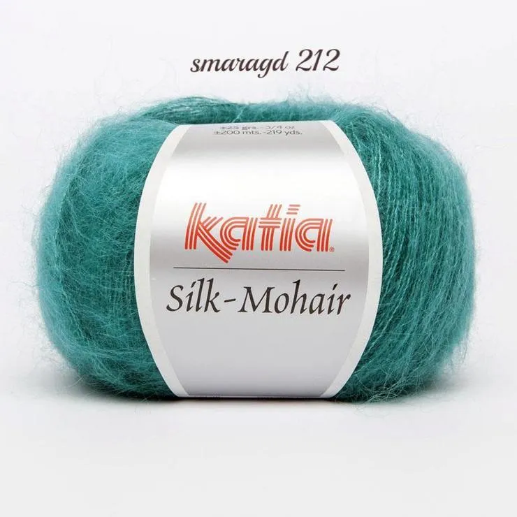 Knit kit Lace Pullover gestrickt aus Mohair mit Seide von Katia