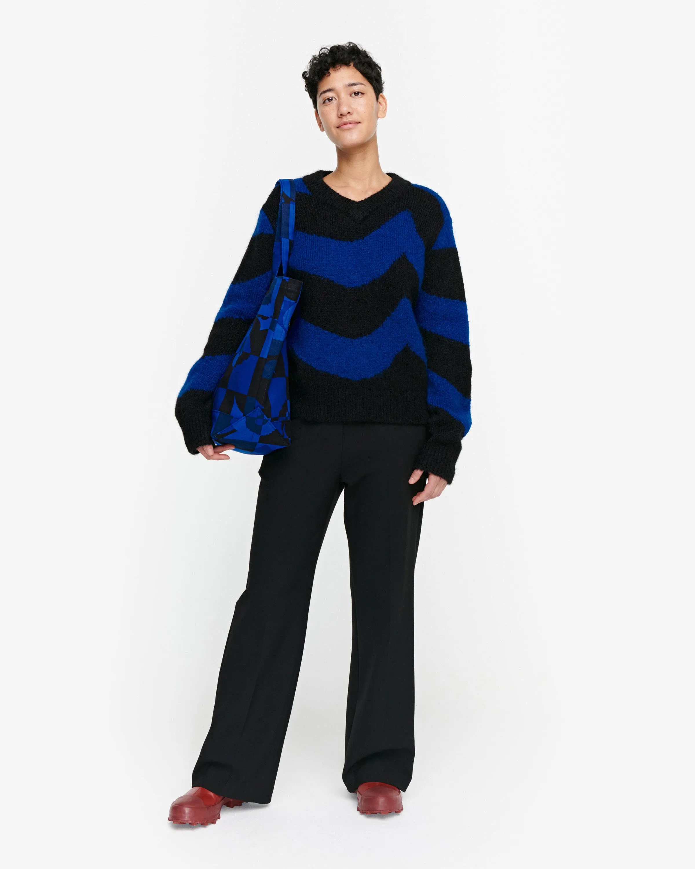 Laine Puronvarsi  Knitted Long Sleeve Top