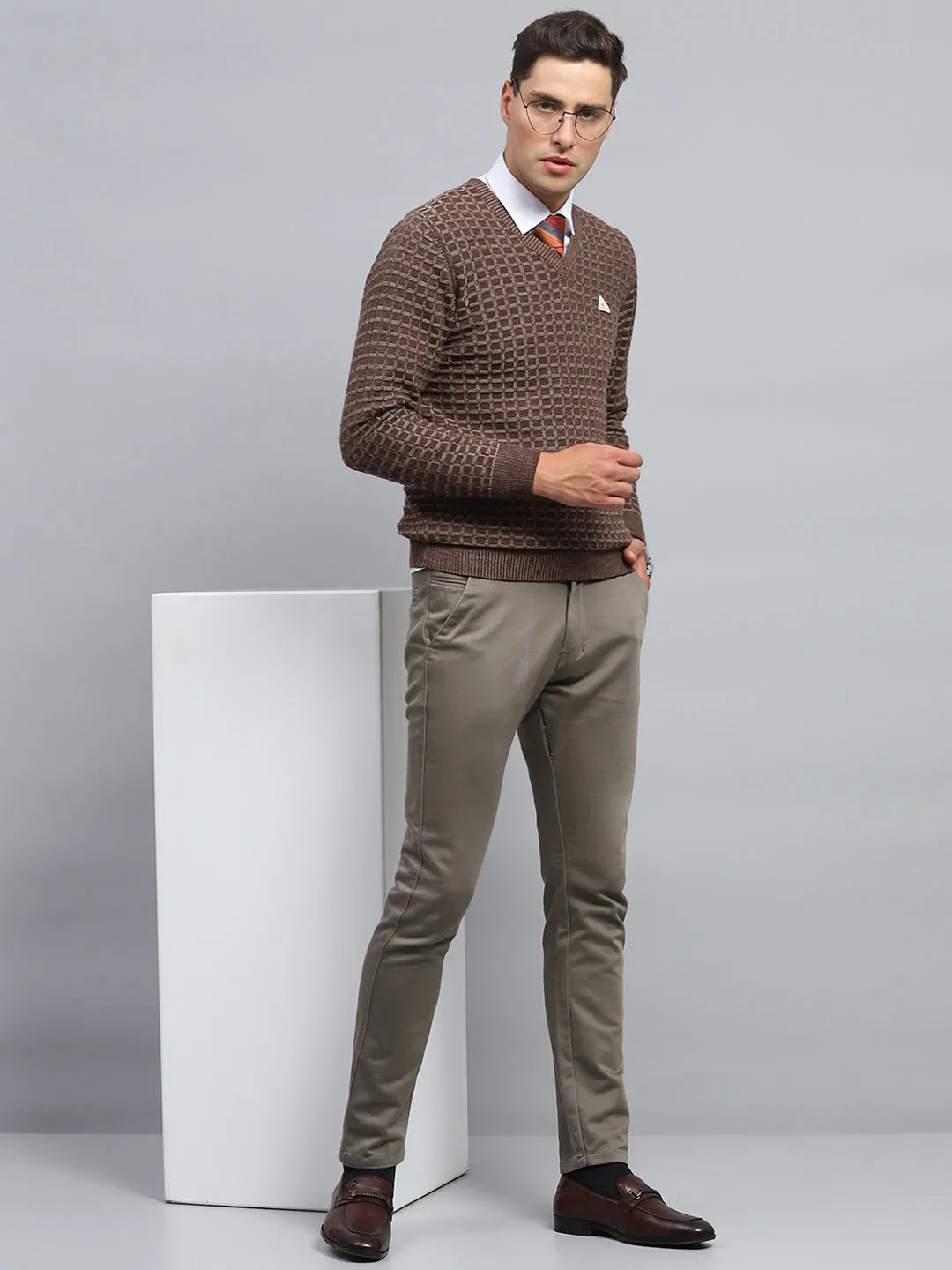 Men Brown Check V Neck Full Sleeve Pullover
