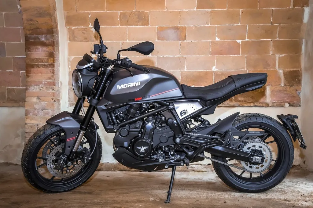 Moto Morini Seiemmezzo STR 650cc Smoky Anthracite
