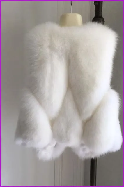 Natural White Fox Fur Gilet 46CM DO1543