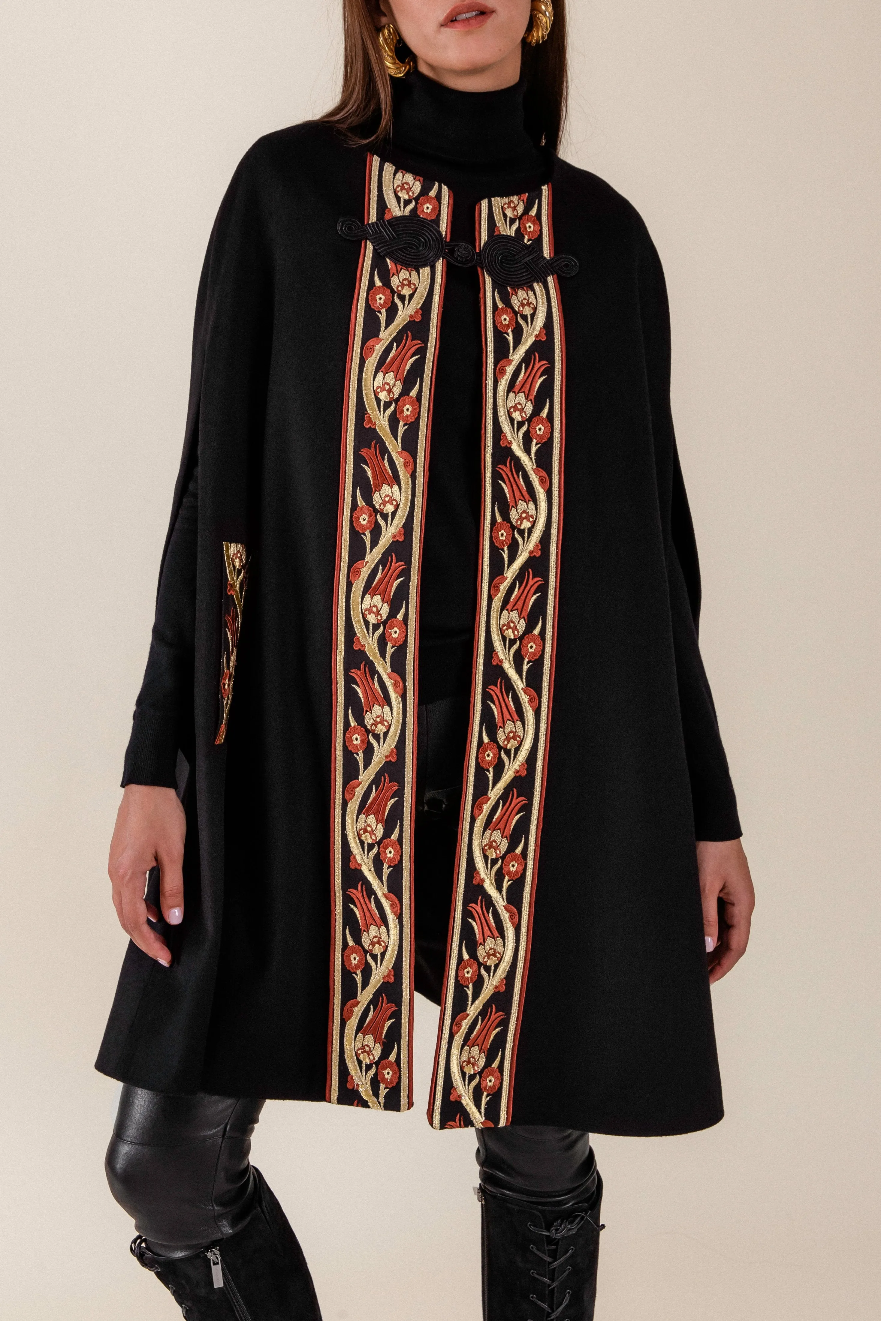 Ottoman Laleh Cape - Brick