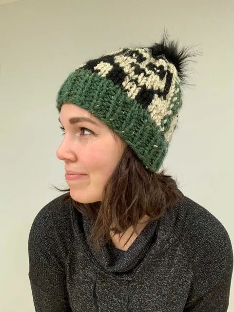 PDF Pattern - The Hungry Panda Beanie - Knitting