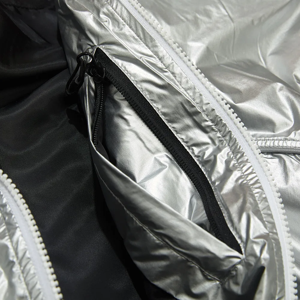 ROUND LINE HOODED JACKET SILVER