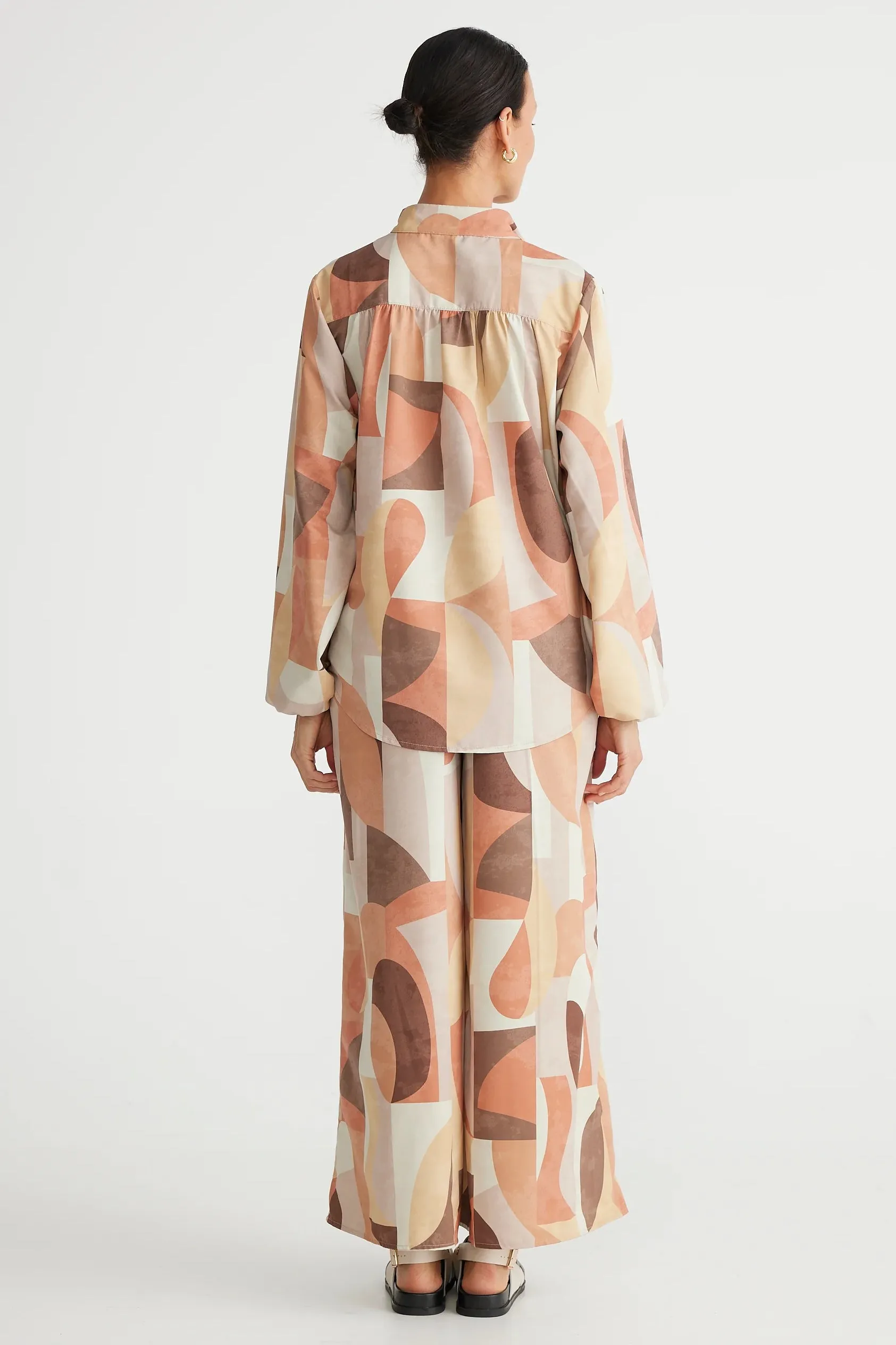 Sylvie Shirt in Earth Abstract